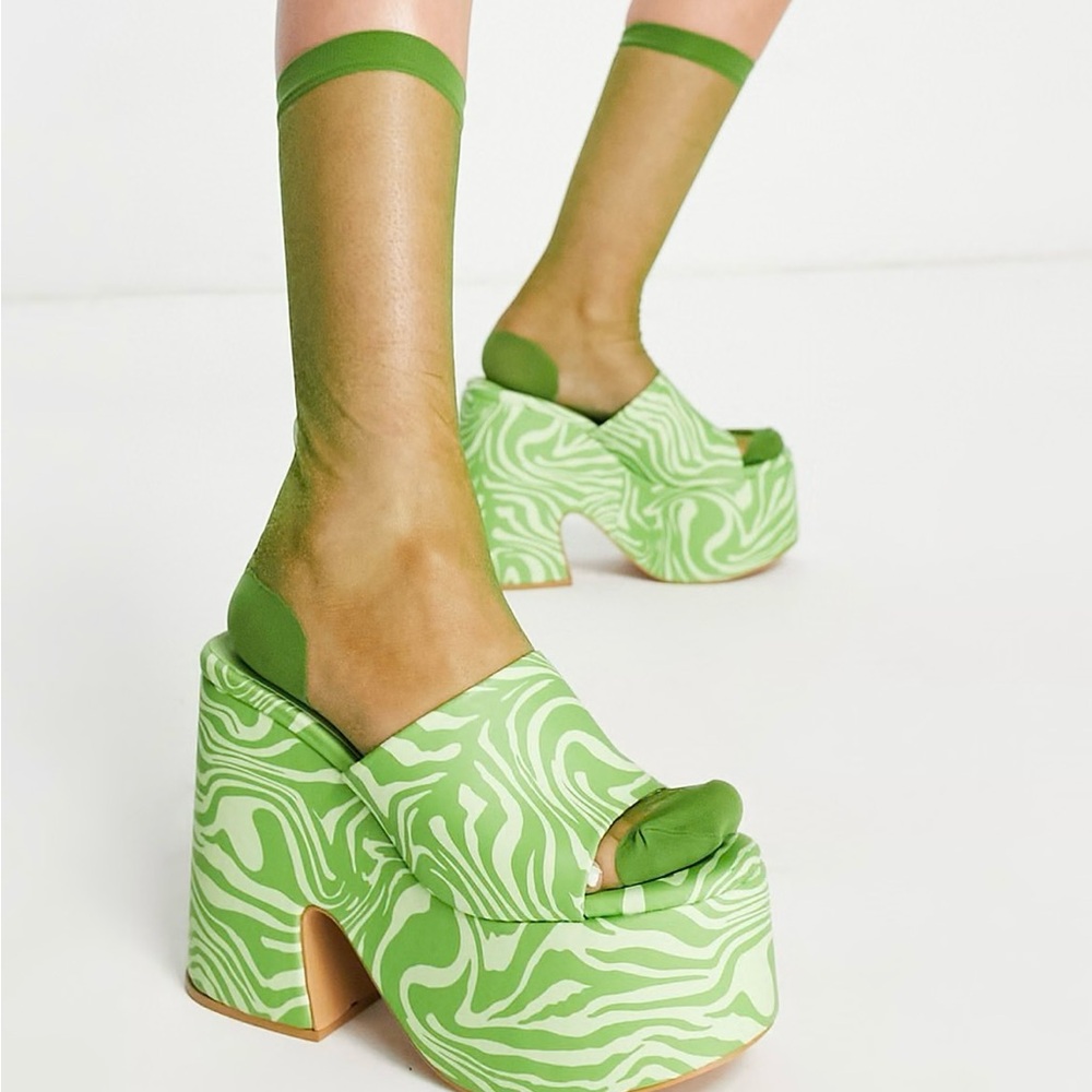 Daisy Street Green Zebra Platform Shoes